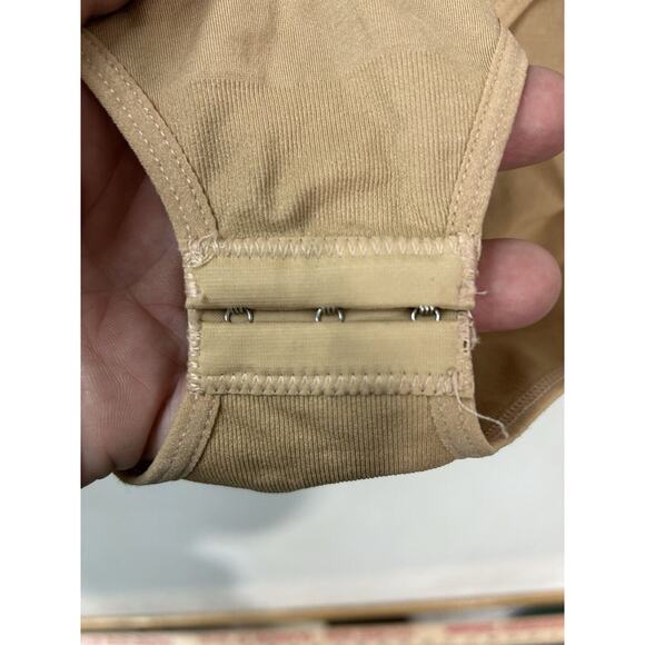 Heavenly Secrets Shapewear Women's Size 2X SEAMLESS‎ BODYSUIT Beige NWT - Picture 5 of 8